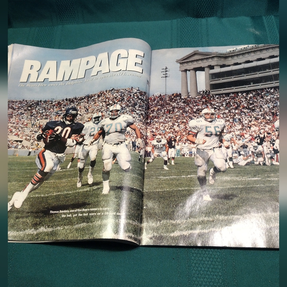 September 12 1988 Autographed Copy Of Sports Illustrated ( JIM MCMAHON ) - Picture 6 of 7